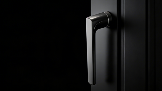 聚力共赢 质护万家丨LBK利佰五金亮相中歌门窗 2026 盛会